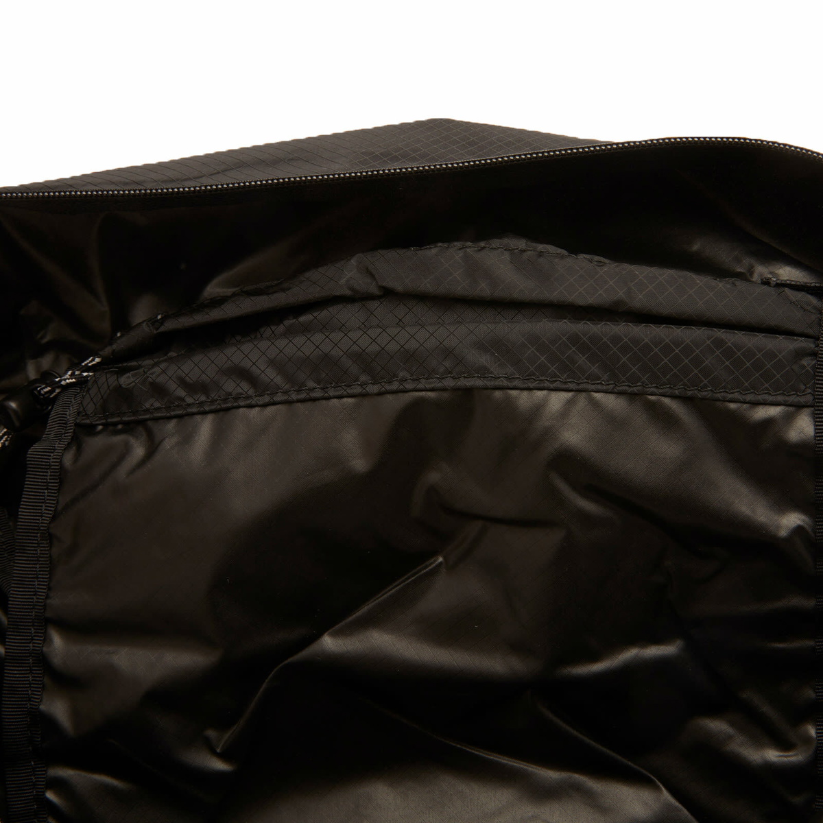 and wander Men's Sil Tote Bag in Charcoal 