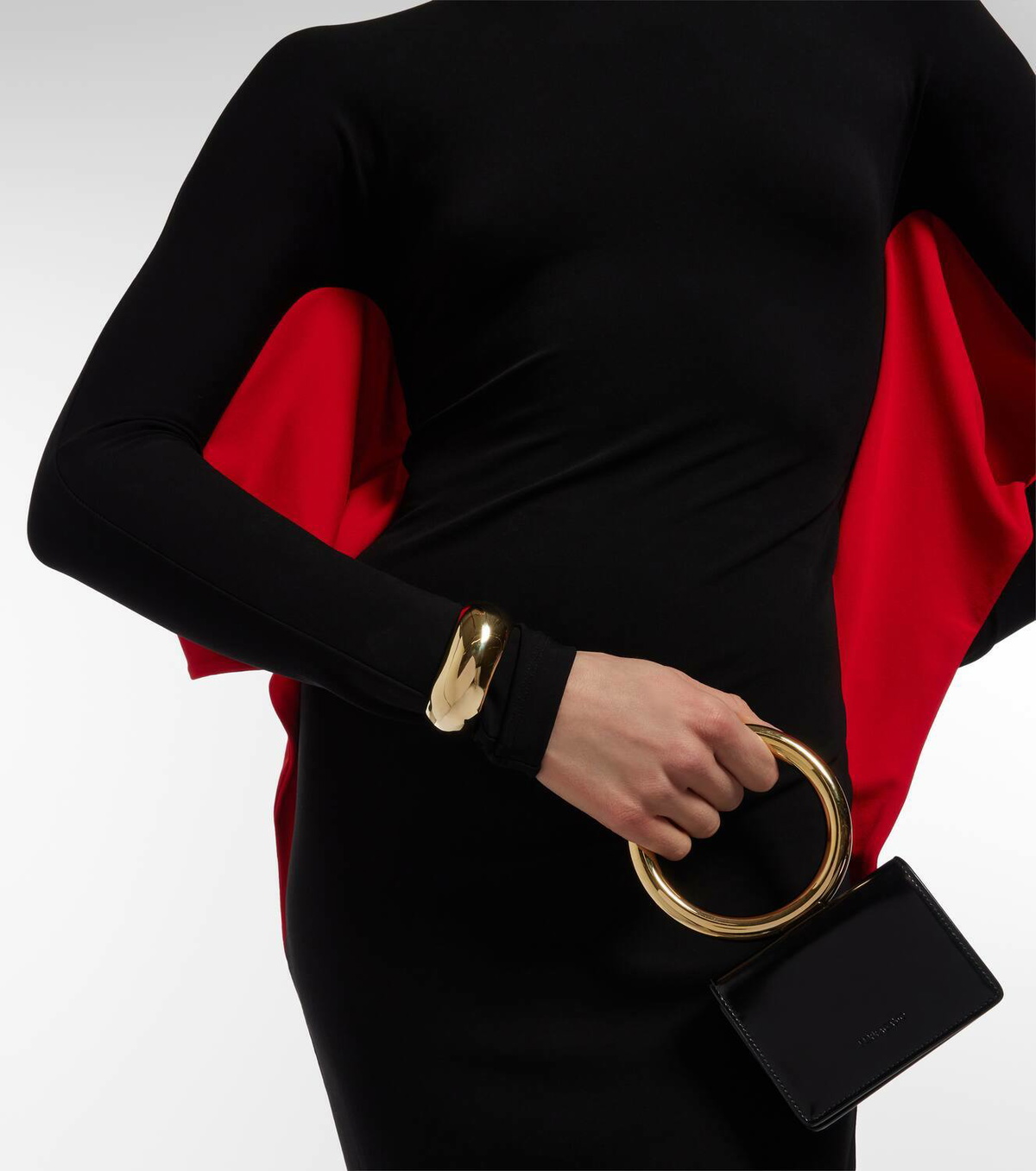 Jennifer Fisher☆SMALL ESSENTIAL BRASS BRACELET【関送込み】 Jennifer Fisher Globe Small 10kt gold-plated cuff bracelet