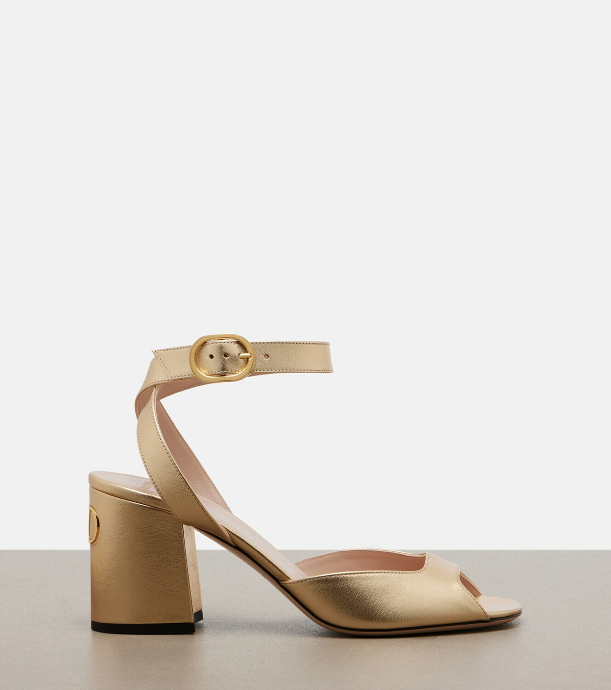 Valentino Garavani Fawcette metallic leather sandals