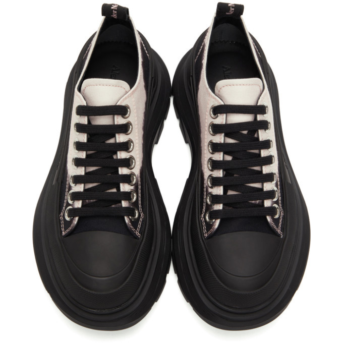 Black and pink alexander best sale mcqueen trainers