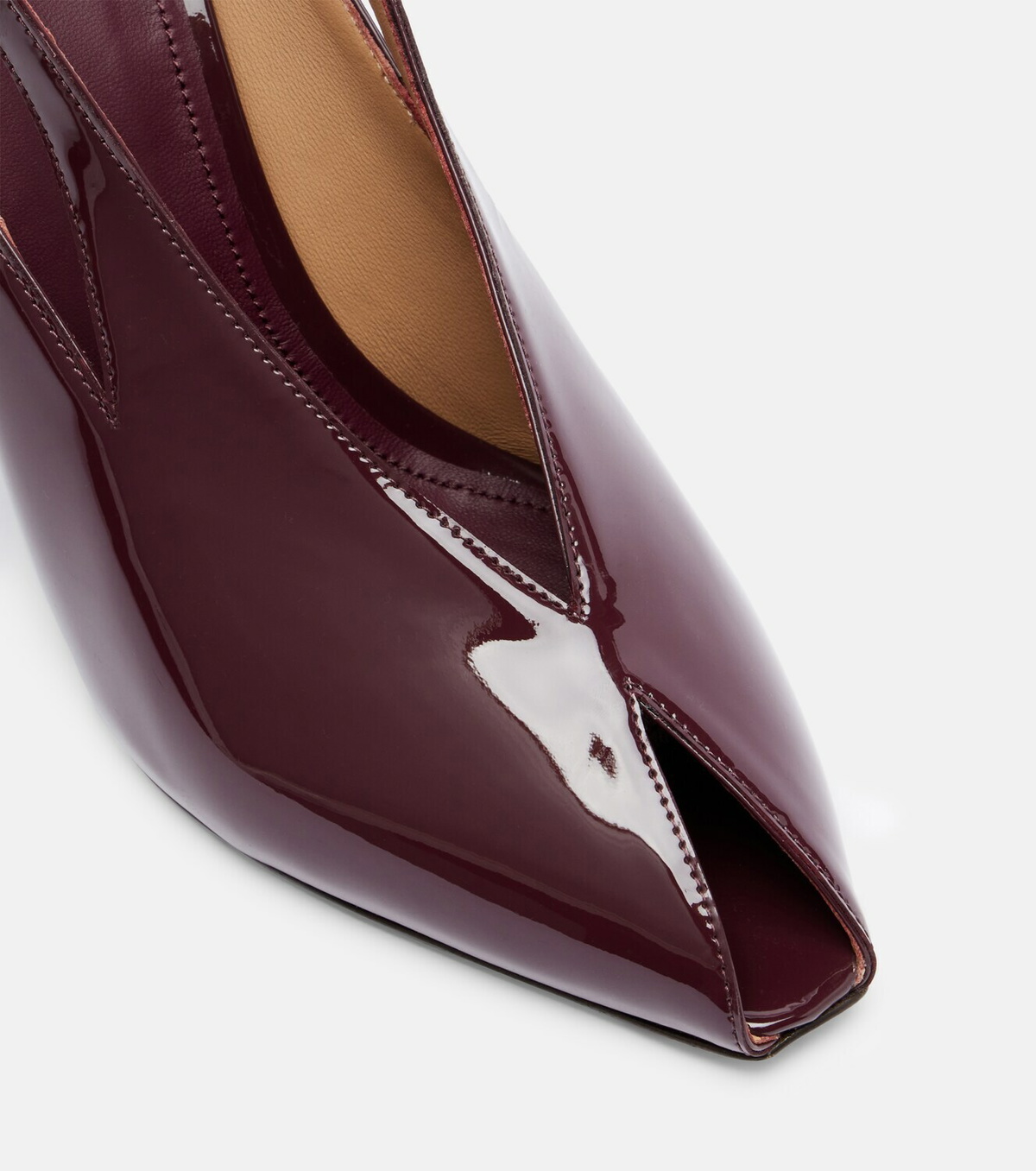 Ferragamo Arcadia 95 patent leather sandals