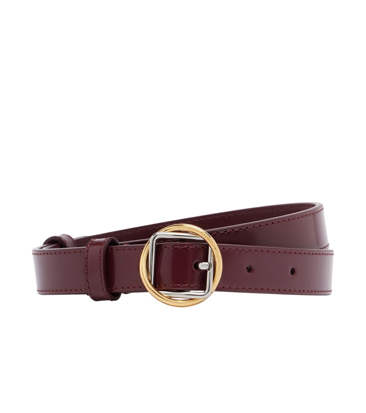 Photo: Jacquemus Salon leather belt