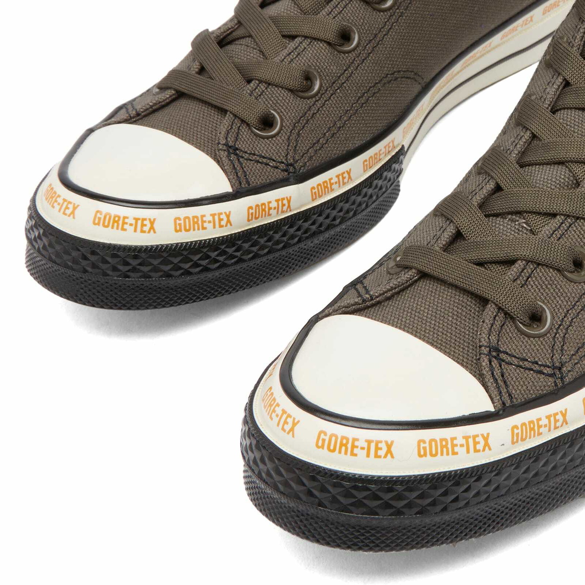Converse Men's Chuck 70 Gore-Tex Waterproof in Truffle/Black/Harvest Moon