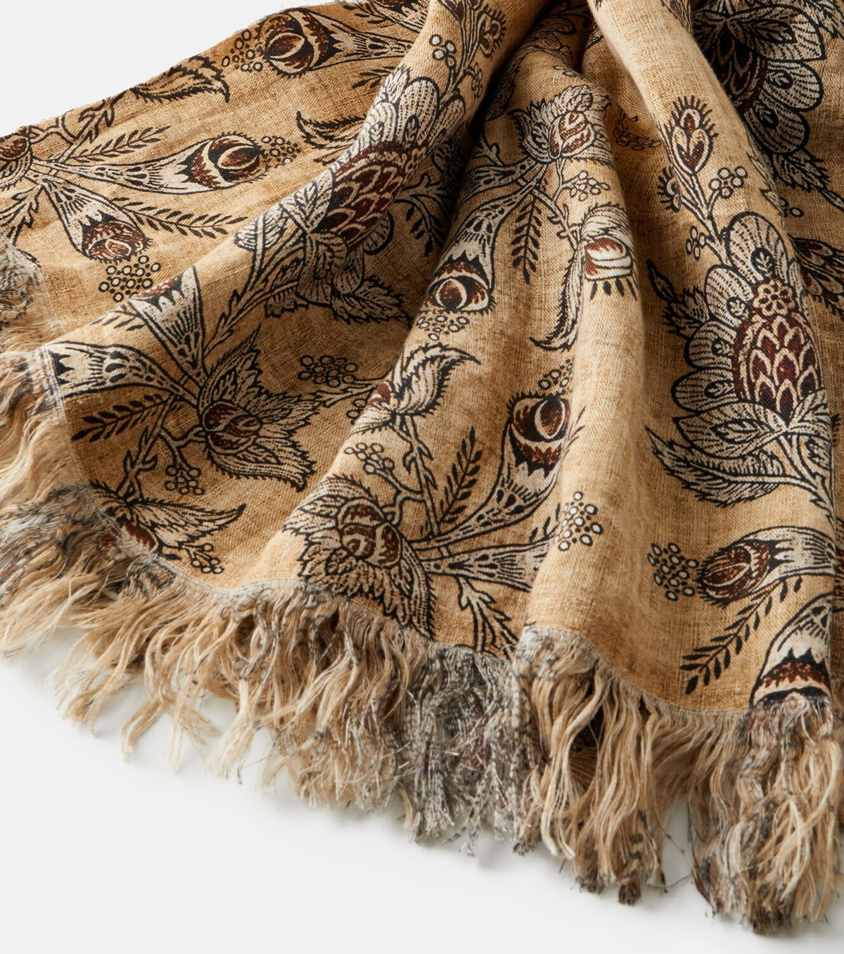 The House of Lyria Tormento floral linen tablecloth