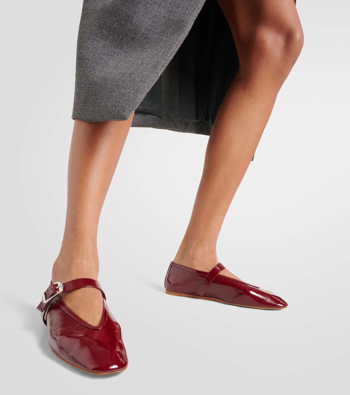 シューズ・サンダルその他 Le Monde Beryl Ballerina Stella in dove-coloured leather Le Monde Béryl Ballerina Stella in dove-coloured leather