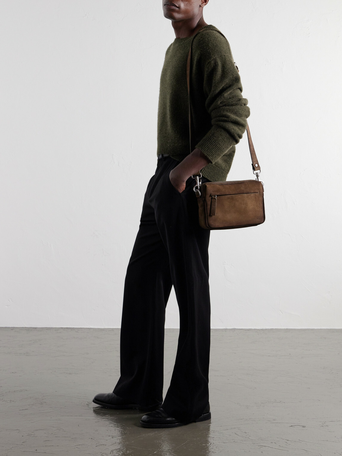 Officine Creative - Quentin 25 Suede Messenger Bag - Brown