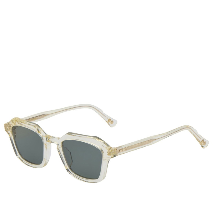 Photo: Oscar Deen Diego Sunglasses in Champagne/Green 