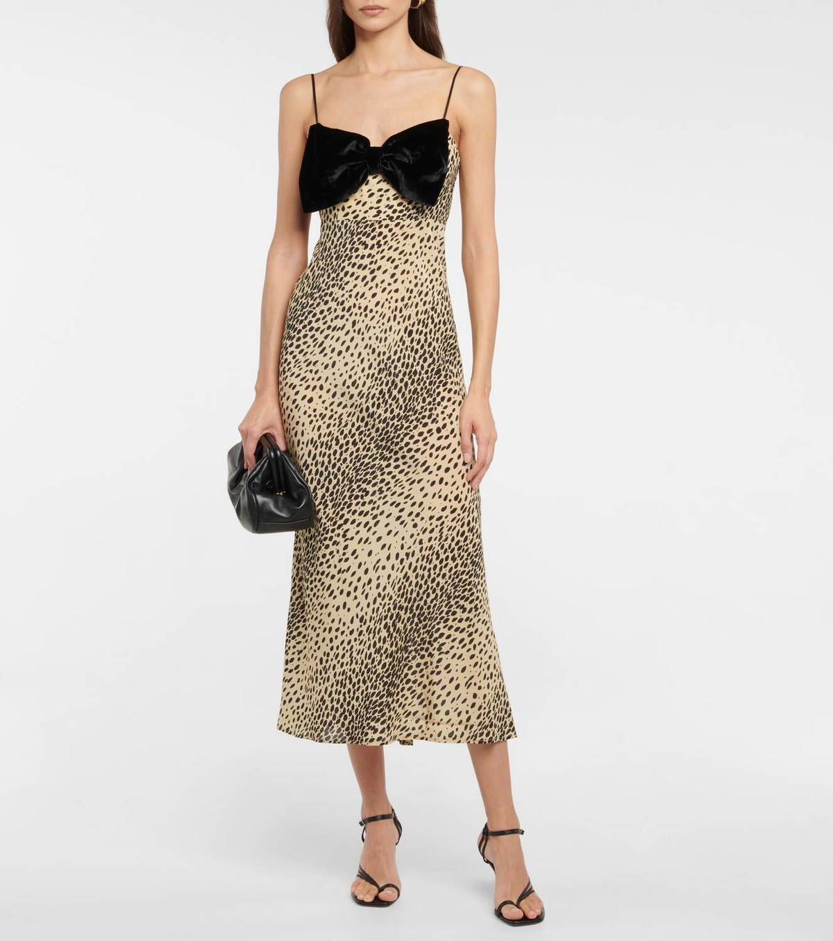 tan closed toe heels