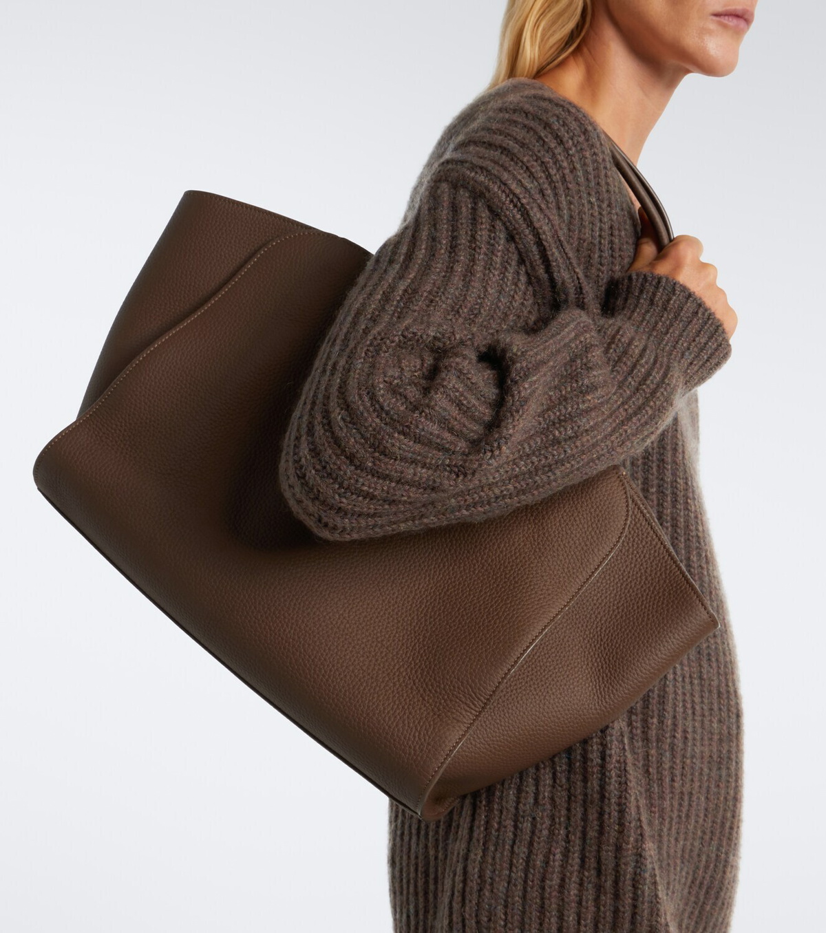 The Row Marlo 14 leather tote bag