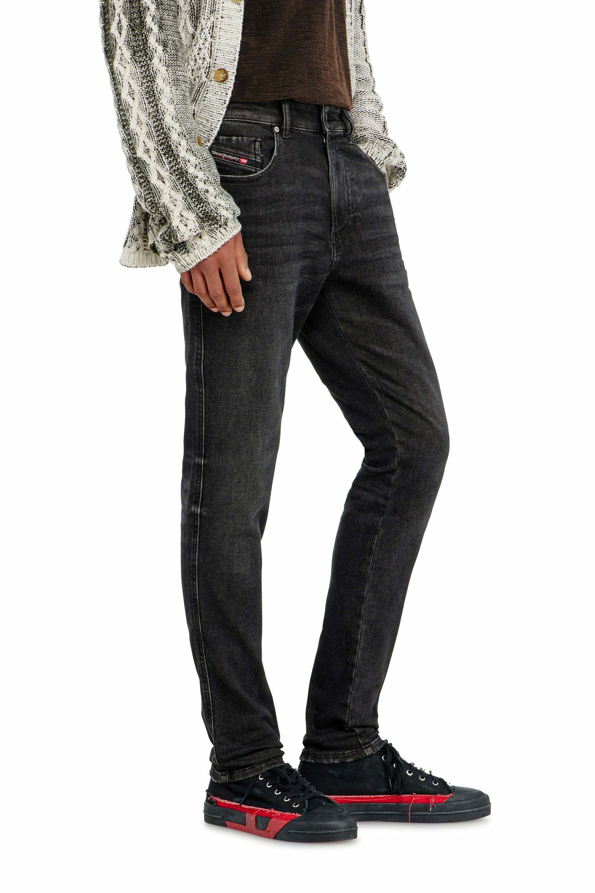 Diesel Slim Regular Waist 2062 D-Strukt Joggjeans - Jeans Mens in Black