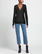 Sapio Womens Sweater in Black