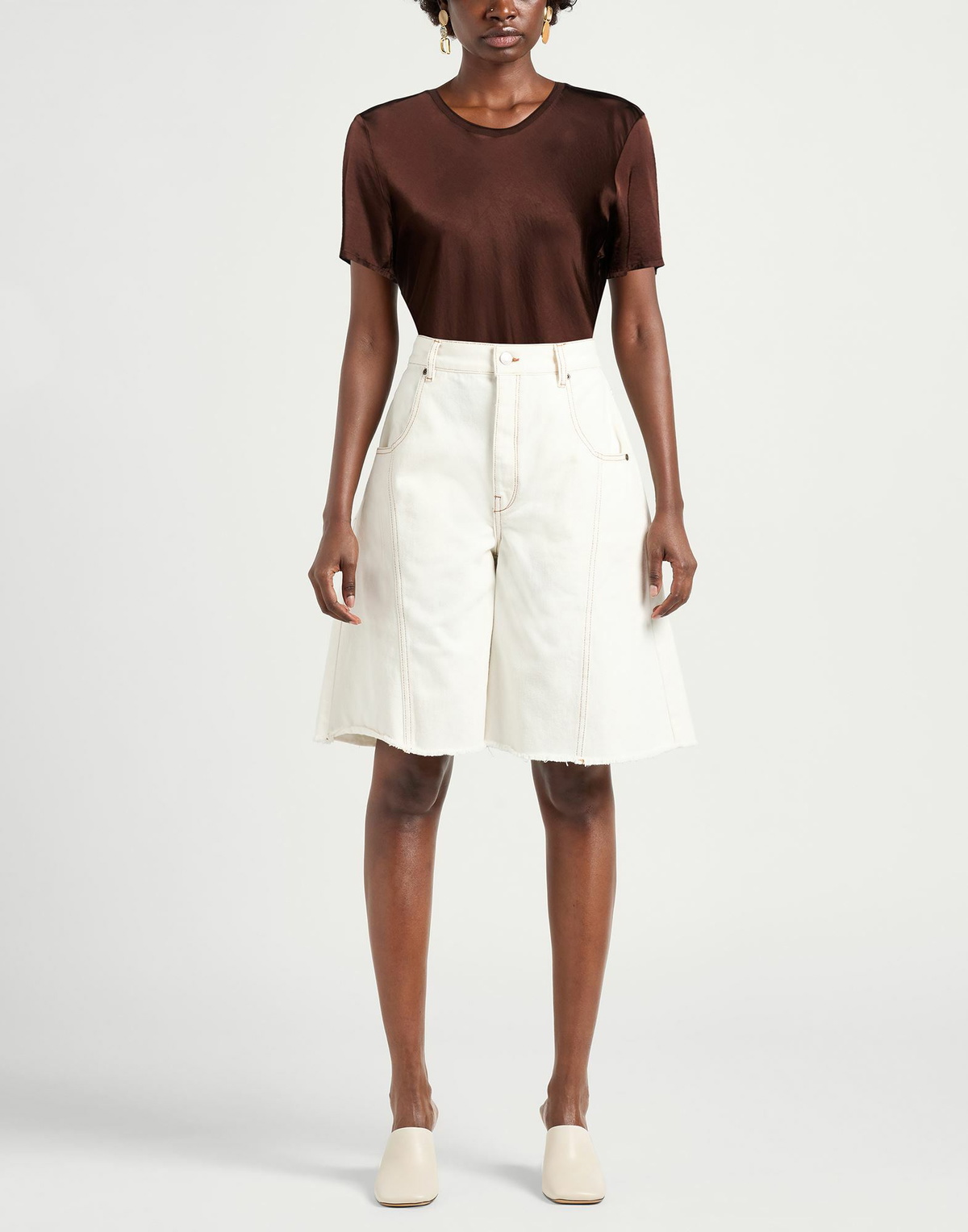Manila Grace Womens T-shirt in Brown