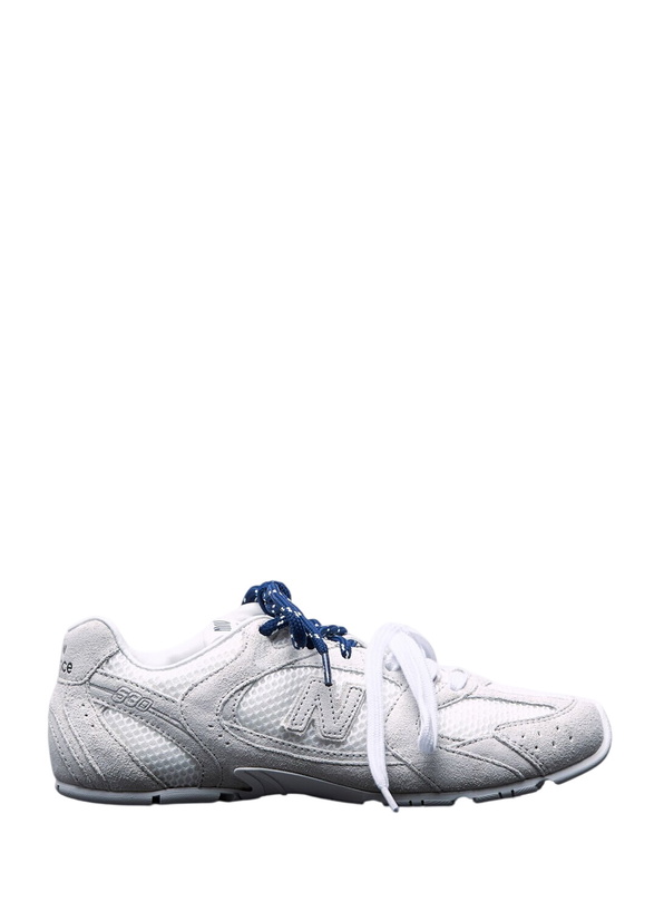 Photo: Miu Miu x New Balance 530 Sneakers