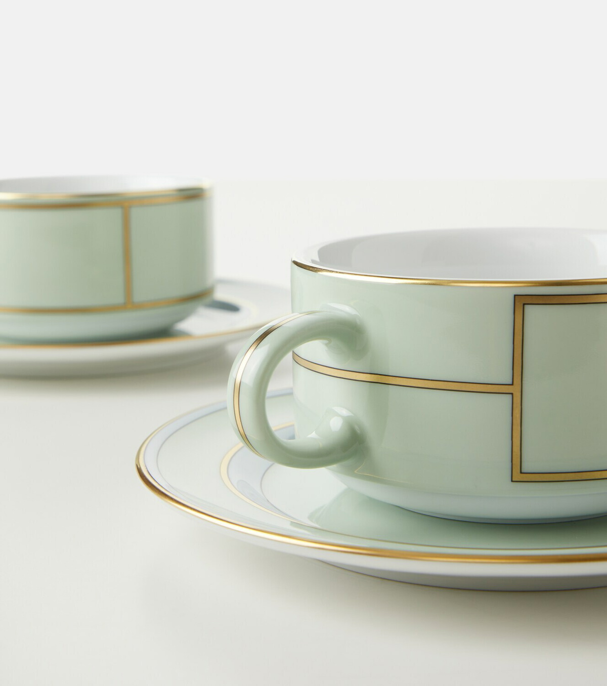 Ginori 1735 Diva set of 2 porcelain teacups and saucers