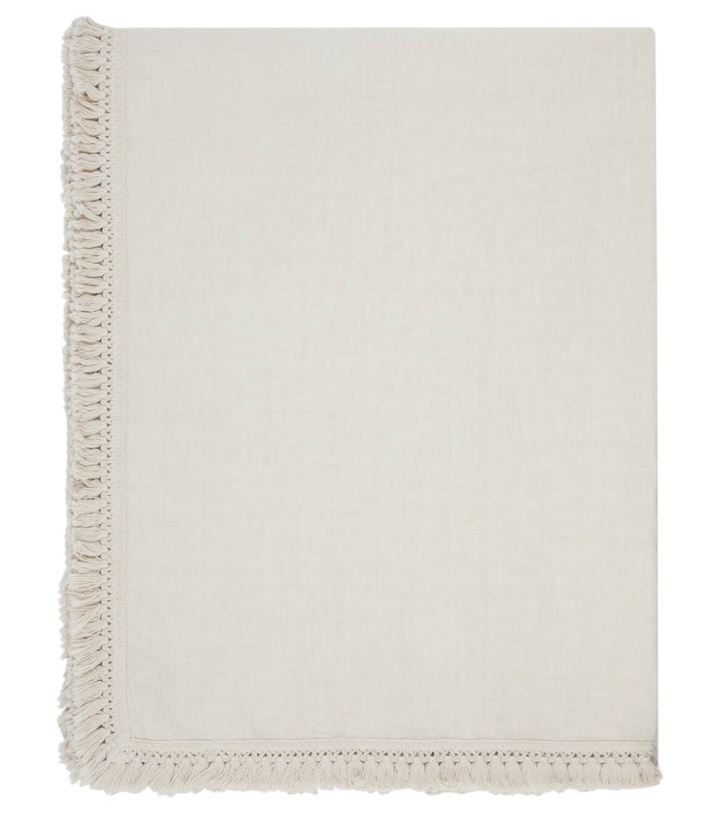 Photo: Once Milano Fringed Medium linen tablecloth