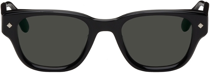Photo: Lunetterie Générale Black Minuit Moins Une Sunglasses