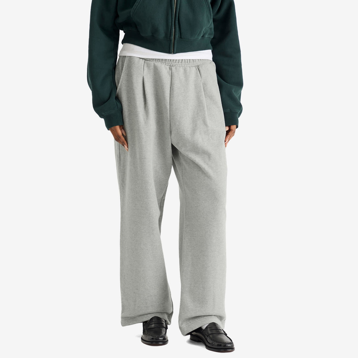 DUNST Women's Unisex Leather Logo Wide Sweat Pants in Melange Grey