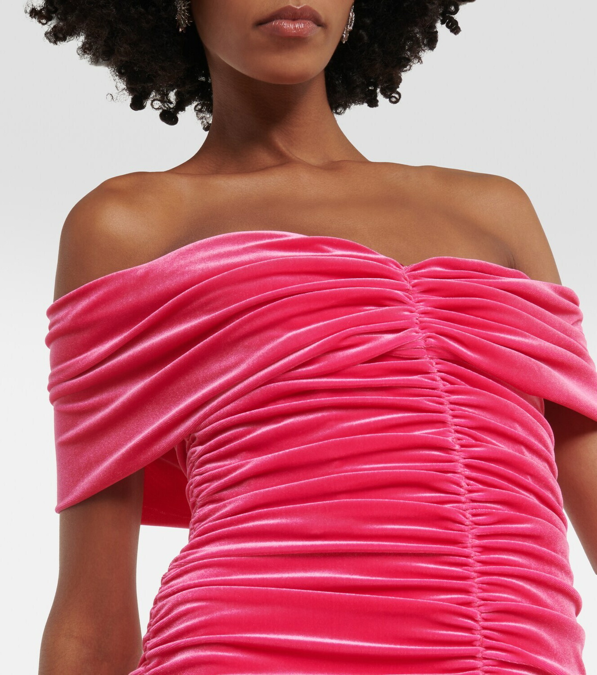 Monique Lhuillier Ruched off-shoulder velvet gown Monique Lhuillier