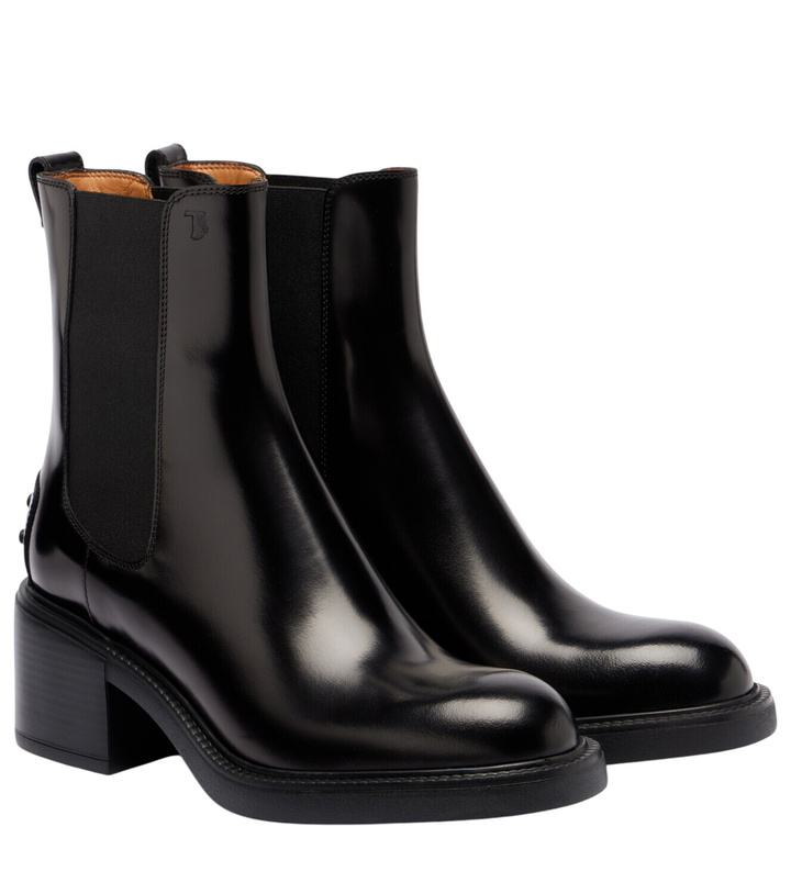 Photo: Tod's 60 leather Chelsea boots