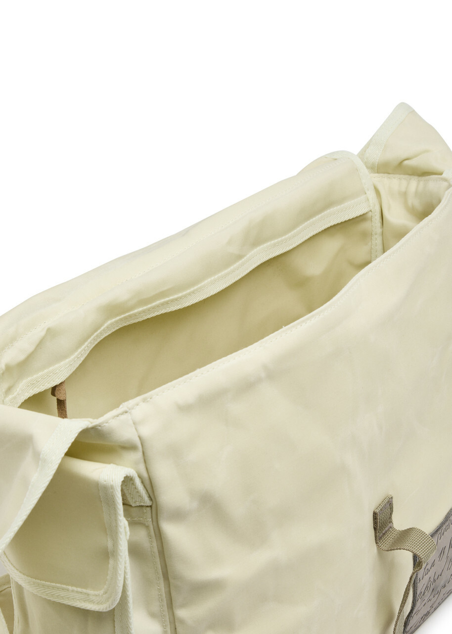 ★TOUT Y EST★ Knob Unisex Mini Messenger Bag Crinkled Cream Acne Studios - Messenger bag - Cream beige/beige