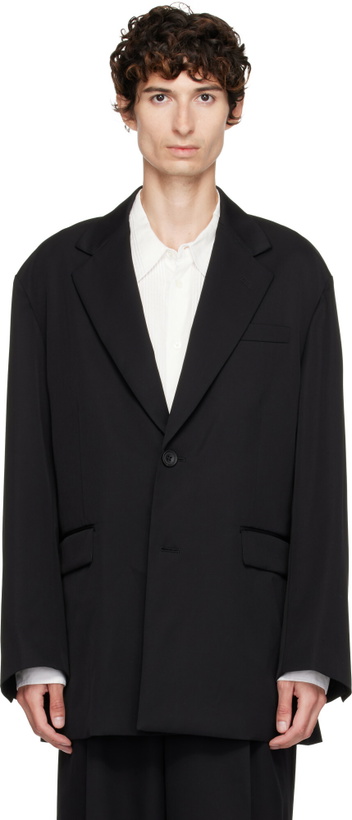 Photo: ssstein Black Oversized Single Breasted Long Blazer