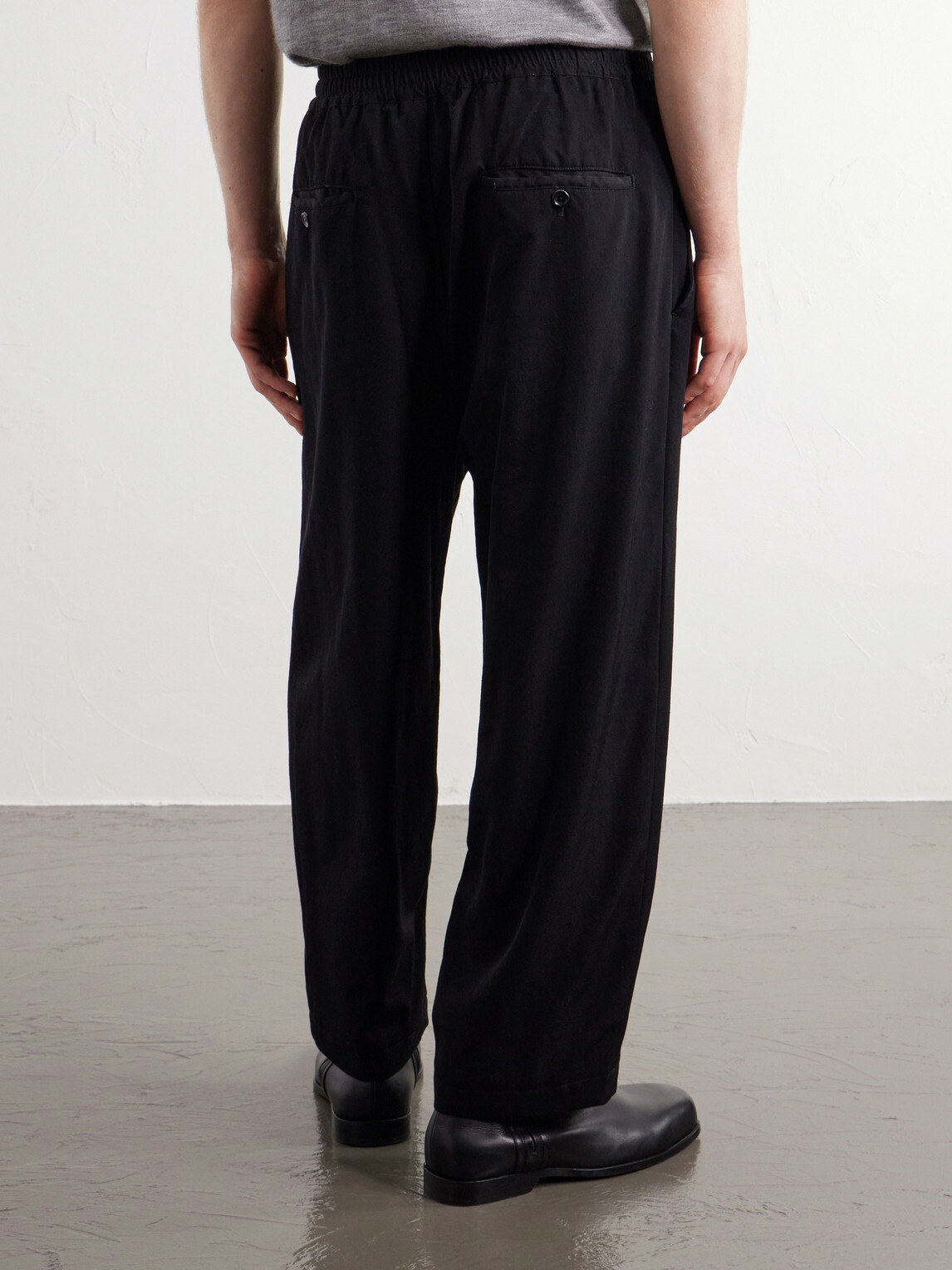 Graphpaper - Easy Wide-Leg Gathered Wool-Gabardine Trousers - Black