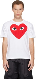 COMME des GARÇONS PLAY White Large Red Heart & Emblem T-shirt