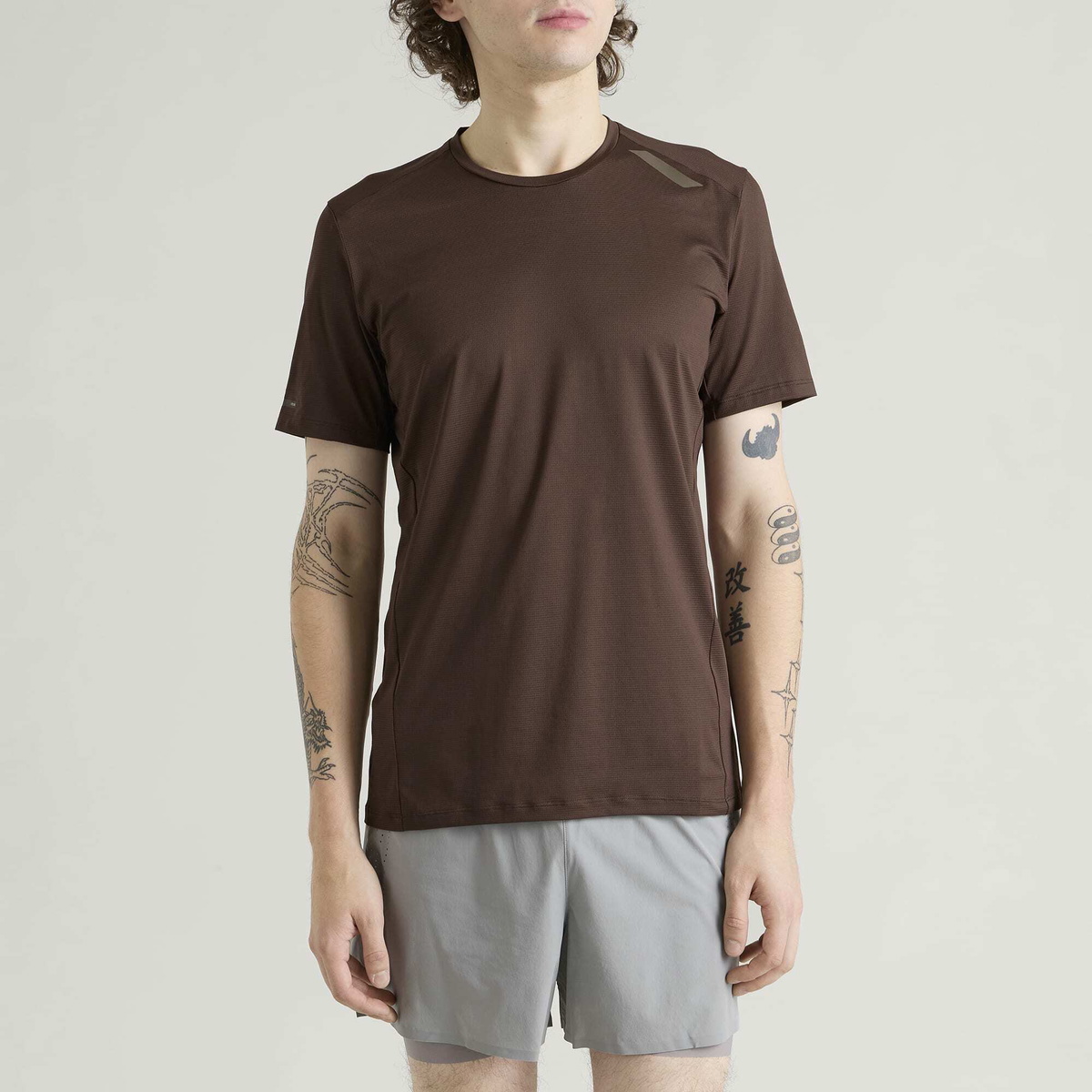 SOAR Men's Eco Tech T-Shirt in Dark Brown