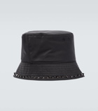 Valentino Garavani Rockstud bucket hat