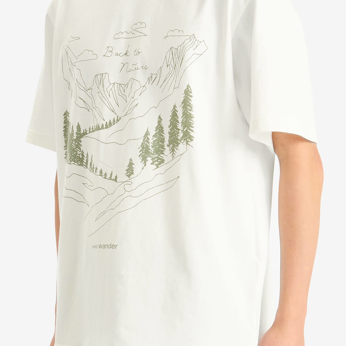 and wander Men's Back To Nature T-Shirt in White and Wander