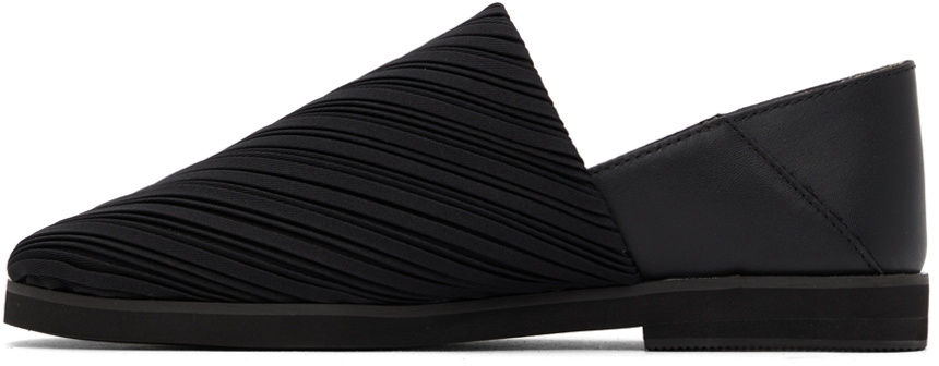 Pleats Please Issey Miyake Black Pleats Slip-On Loafers Pleats