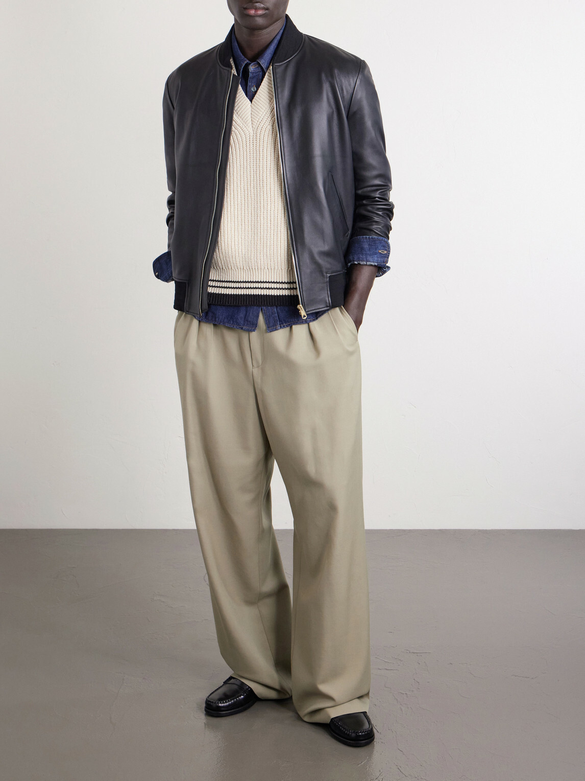 AMI PARIS - Logo-Appliquéd Striped Ribbed Wool and Cotton-Blend Vest - White
