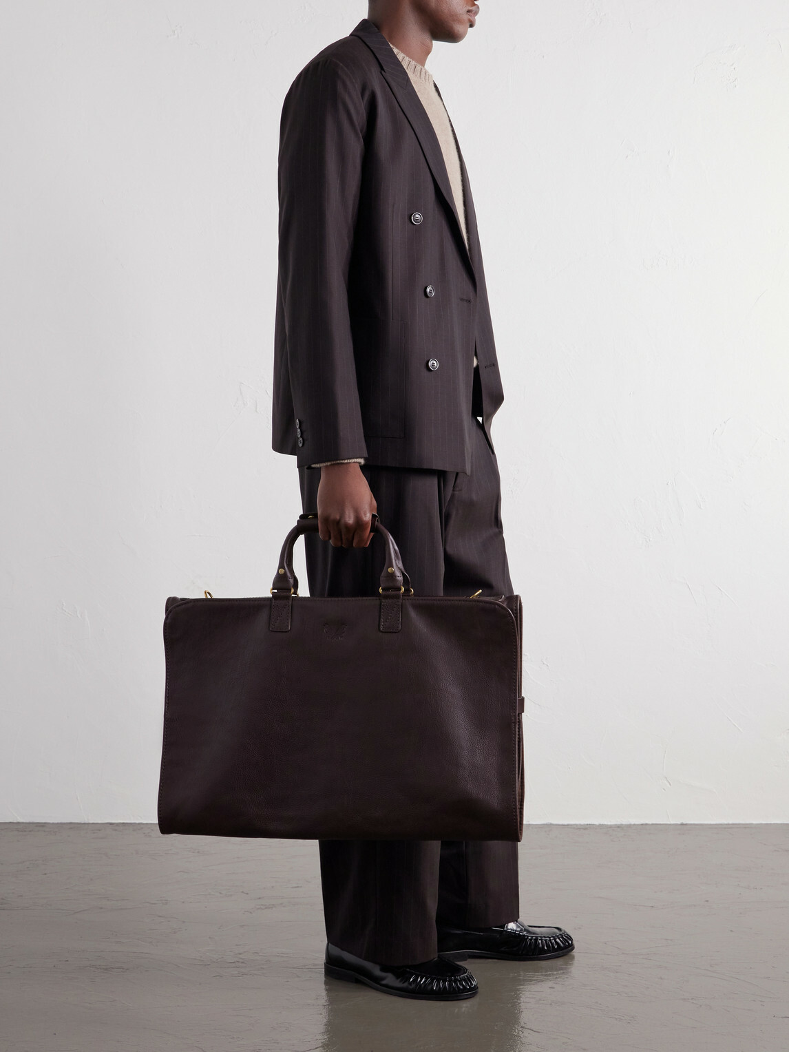 Bennett Winch - Trifold Leather Suit Carrier - Brown