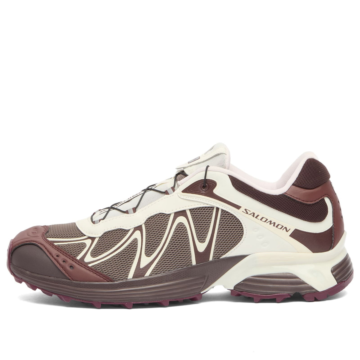 Salomon XT-WHISPER Sneaker in Walnut/Bitter Chocolate/Vanilla Ice