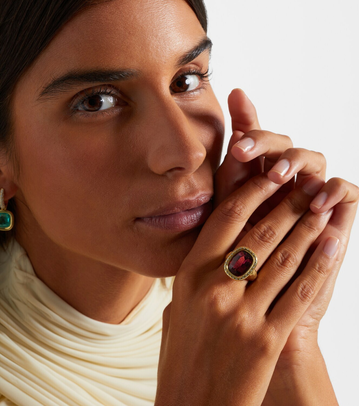 Octavia Elizabeth Mirage 18kt gold ring with rubellite and diamonds