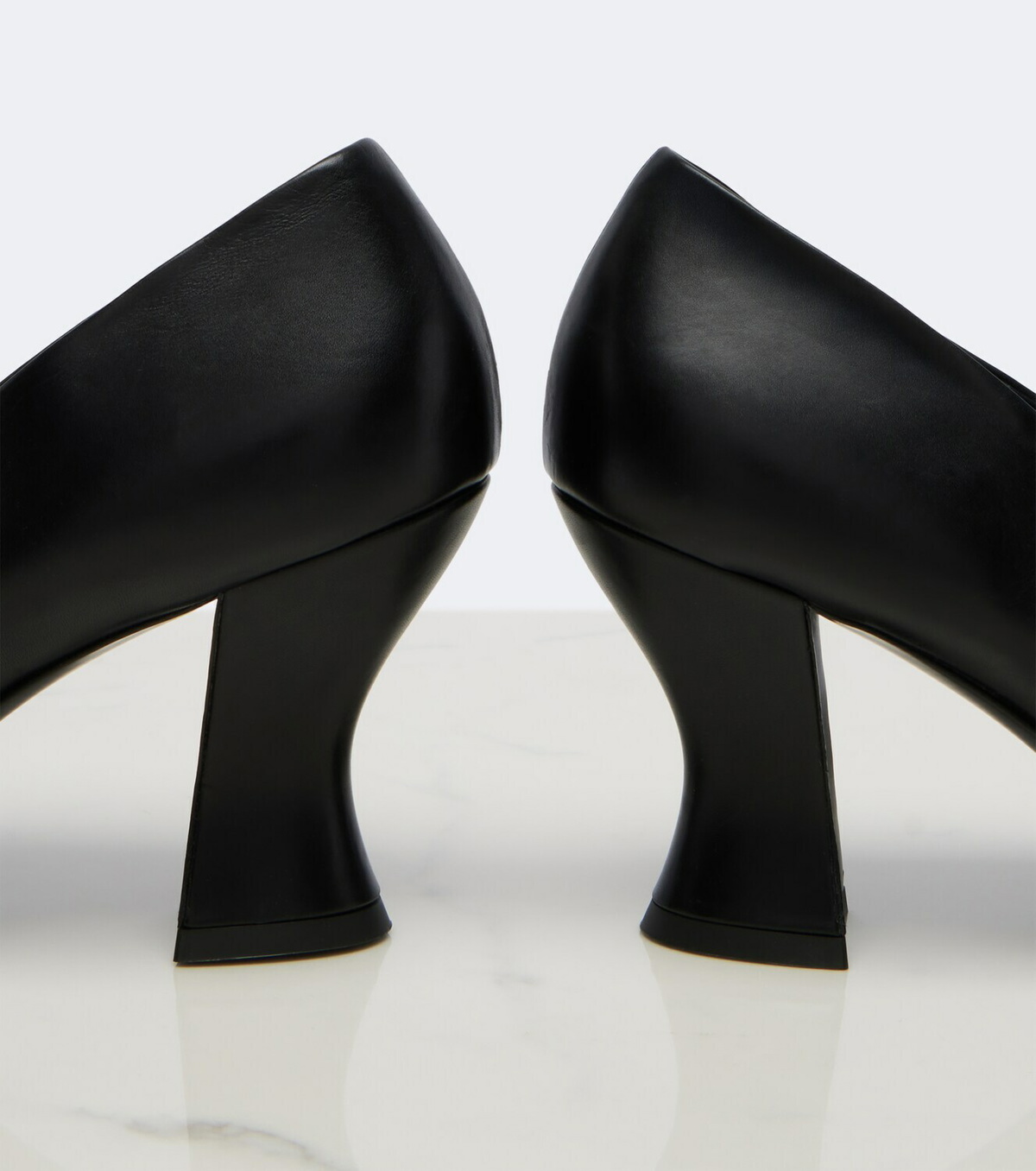 Khaite Colleen leather pumps