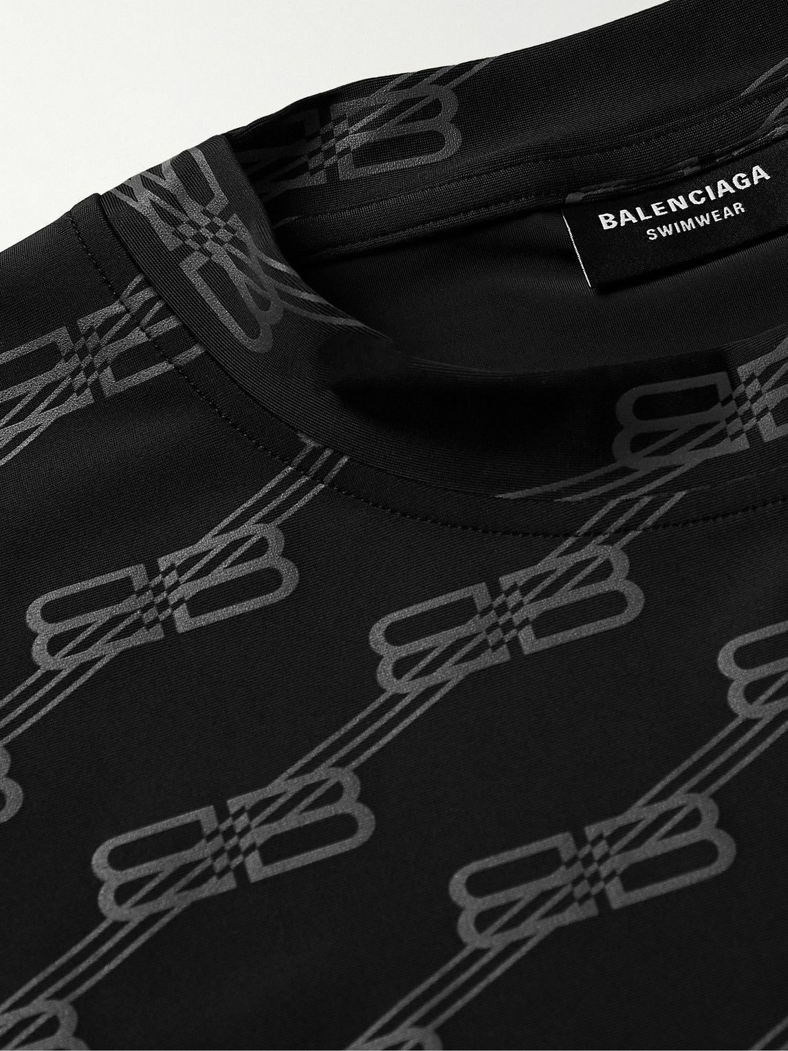 Áo Tshirt Balenciaga logo BB ngực loang màu Like Auth on web  TANYA