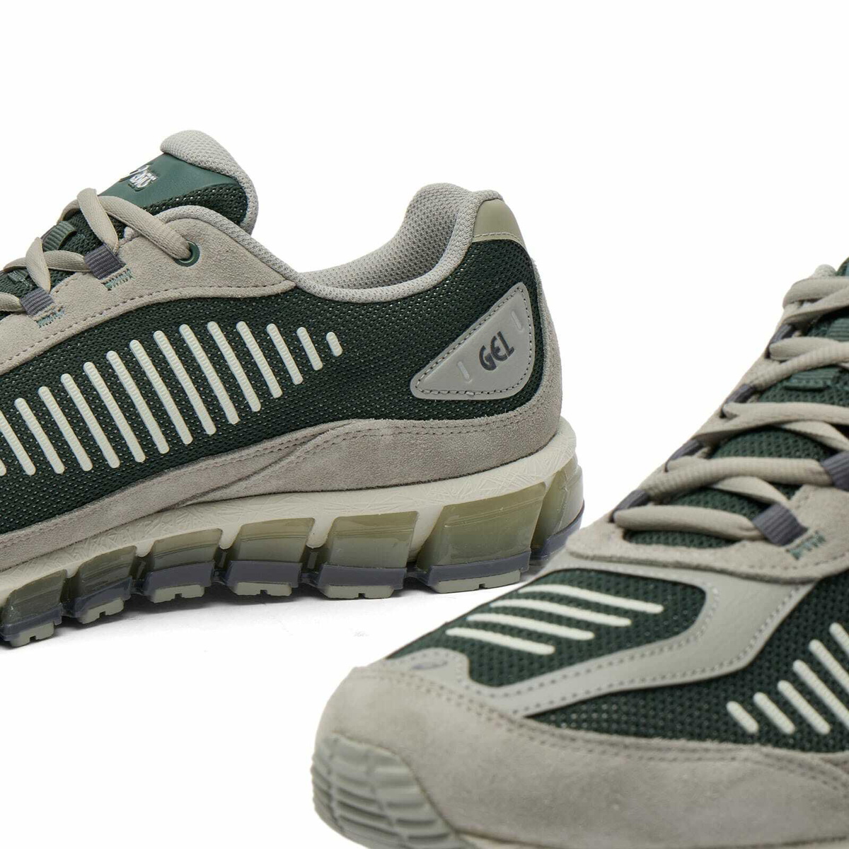Asics Men's GEL-QUANTUM 360 I AMP Sneaker in Dusty Fern/Seal Grey