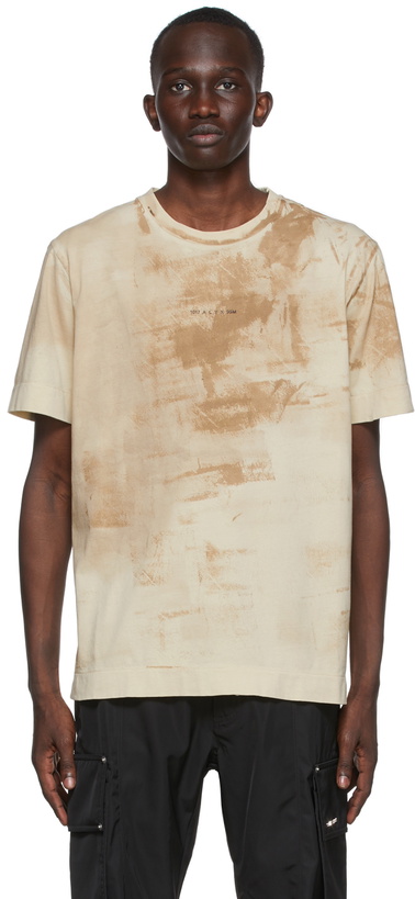 Photo: 1017 ALYX 9SM Beige Graphic T-Shirt