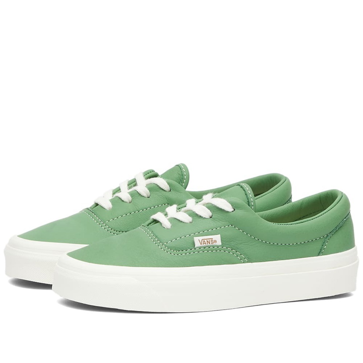 Photo: Vans UA Era 95 DX Sneakers in Green