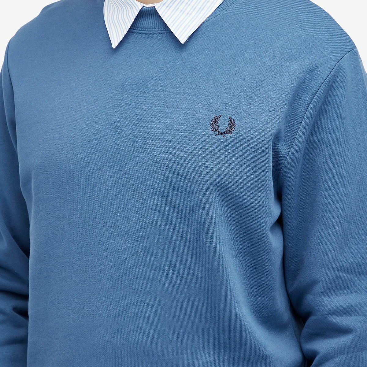Fred Perry Men's Crew Sweatshirt in Midnight Blue/Ultraviolet/Navy