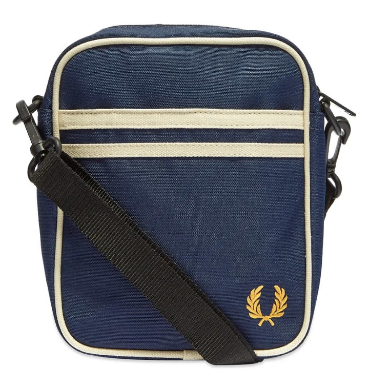 Photo: Fred Perry Twin Tipped Side Bag