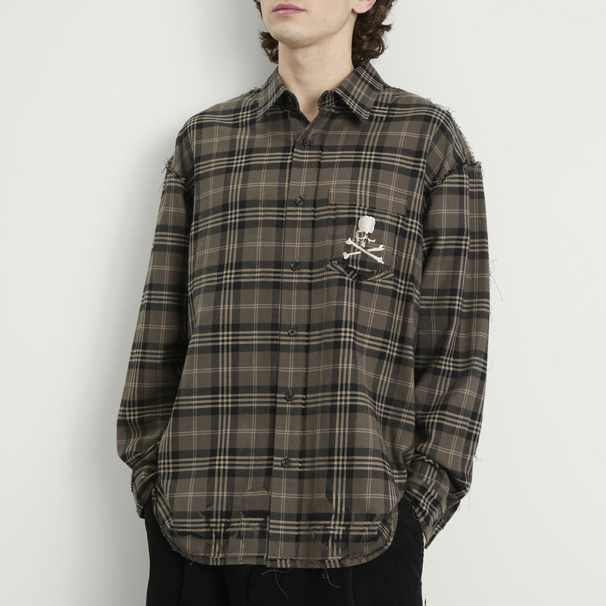 MASTERMIND WORLD Men's Reversible Raw Edge Plaid Shirt in Gray Plaid
