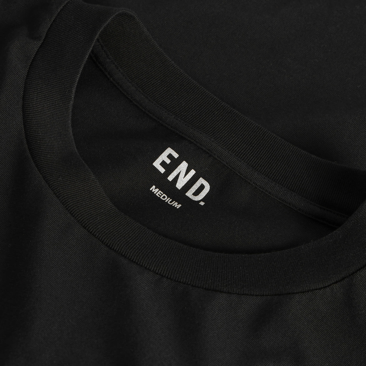 END. Signature T-shirt in Black