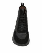 Wonder Womens Sneakers in Black