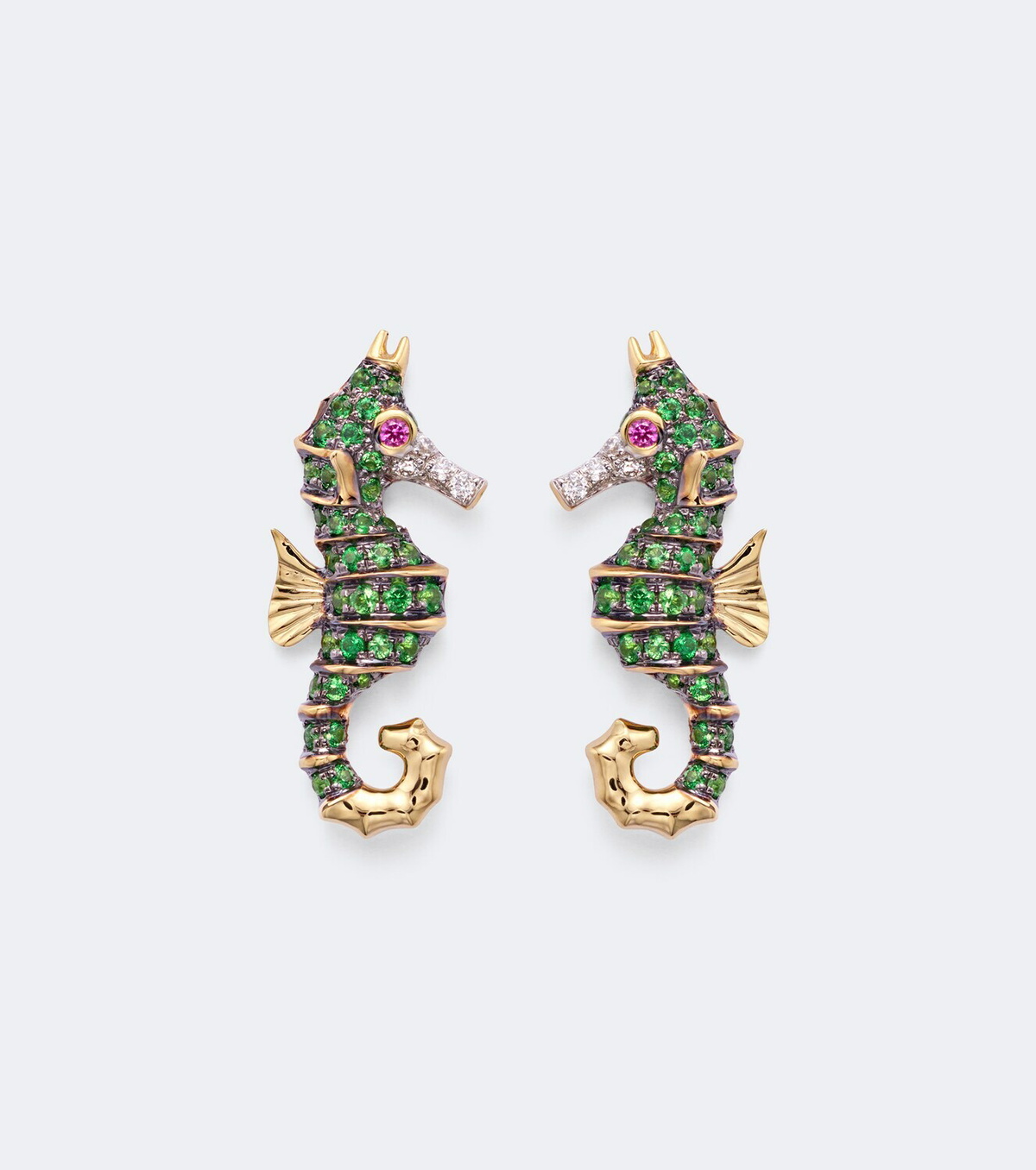 Yvonne Léon Hippocampe 18kt gold earrings with gemstones