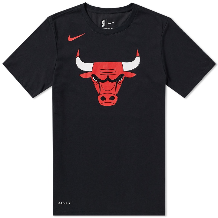 Photo: Nike Chicago Bulls Logo Tee