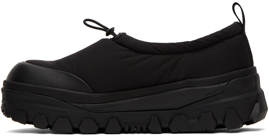 AMOMENTO Black Padded Platform Slippers