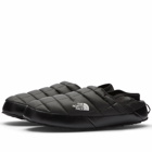 The North Face Men's Thermoball Traction Mule V in Black/White
