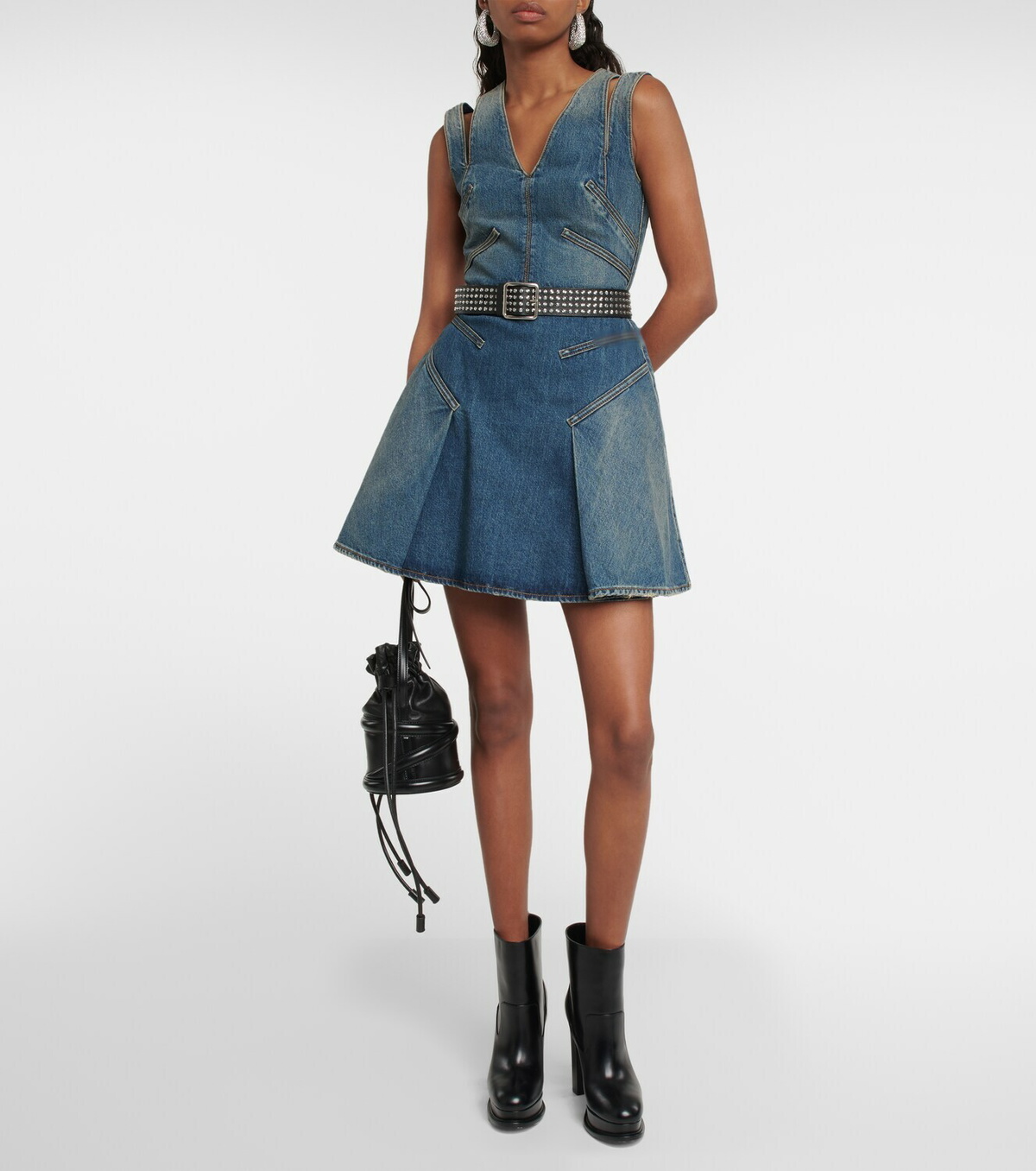 alexander mcqueen denim mini dress Alexander McQueen Pinched Shoulder Denim Mini Dress - 847963QMADZ4098
